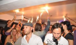 Foto Jet Set