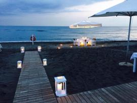 Foto Inaugurazione Giovedì V Lounge Beach